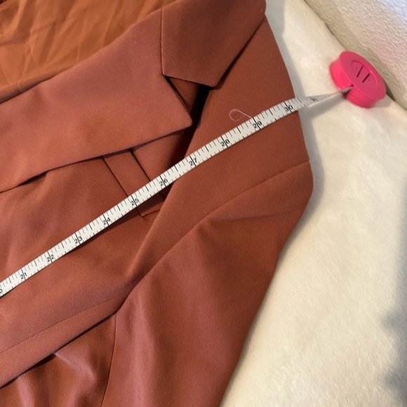 Express women’s pantsuit size L rust color - Picture 10 of 13